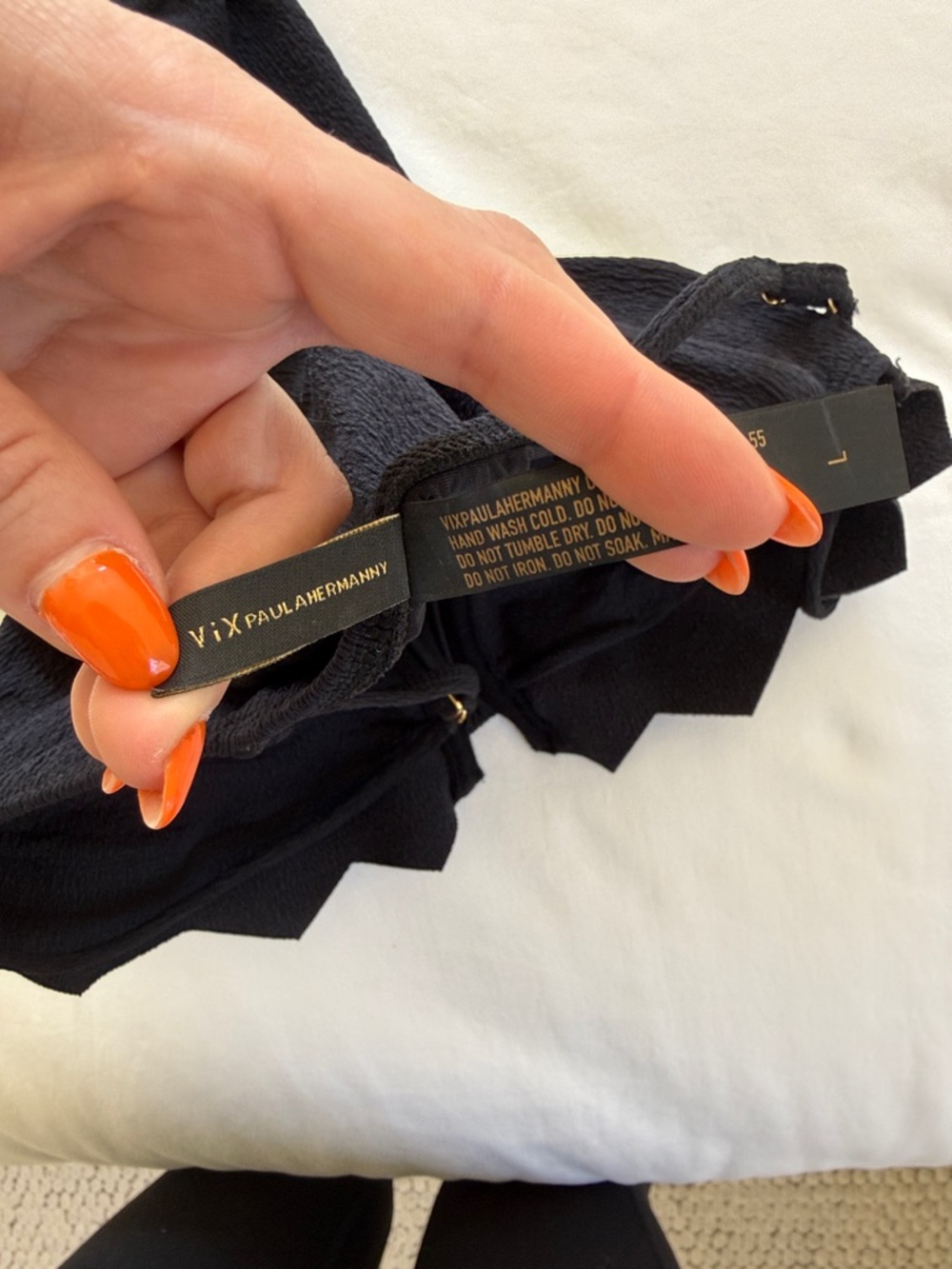 Black Scalloped Bust One-Piece Swimsuit - Picture 2 of 3